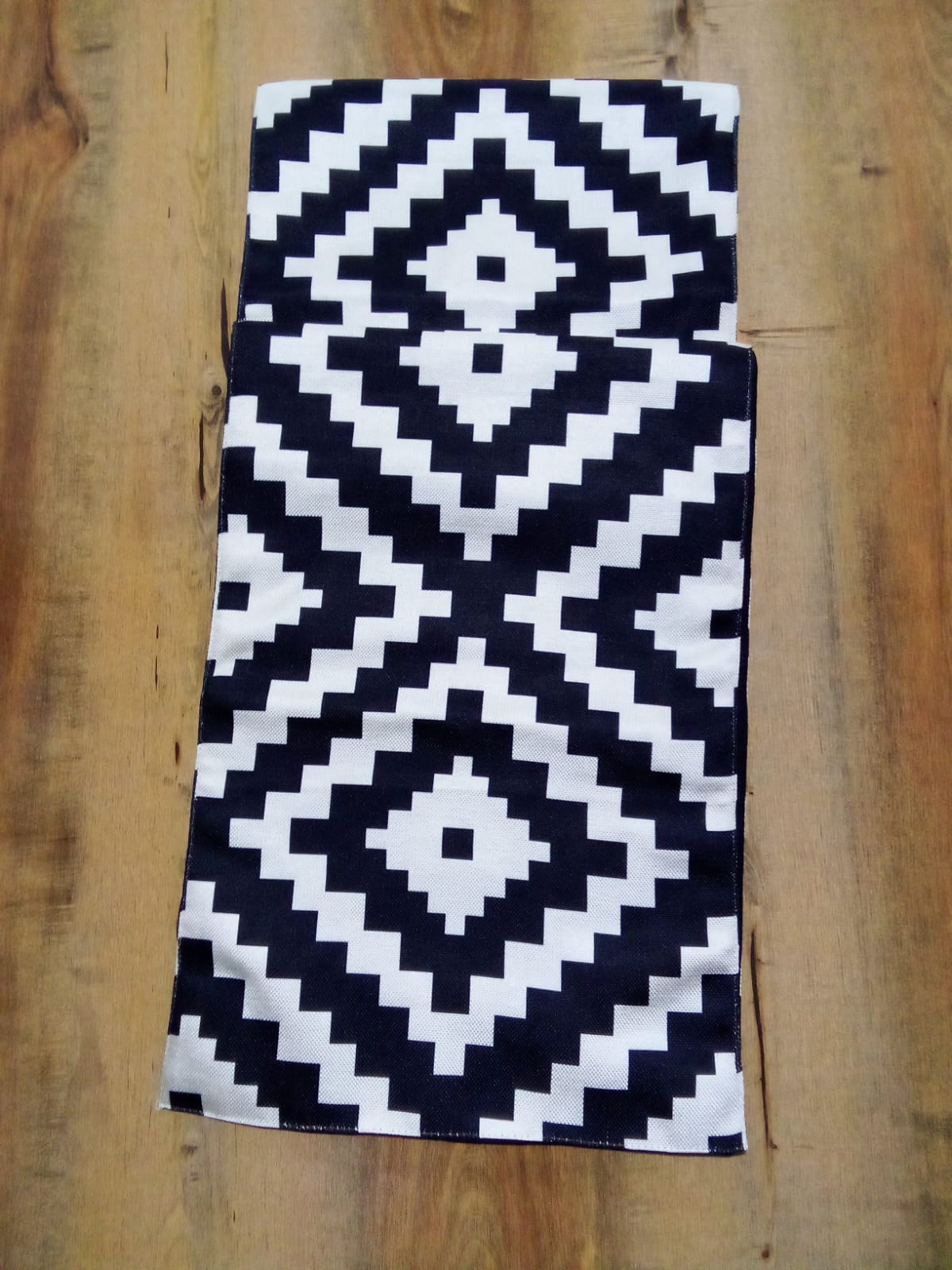 Rectangle shape Table Runner